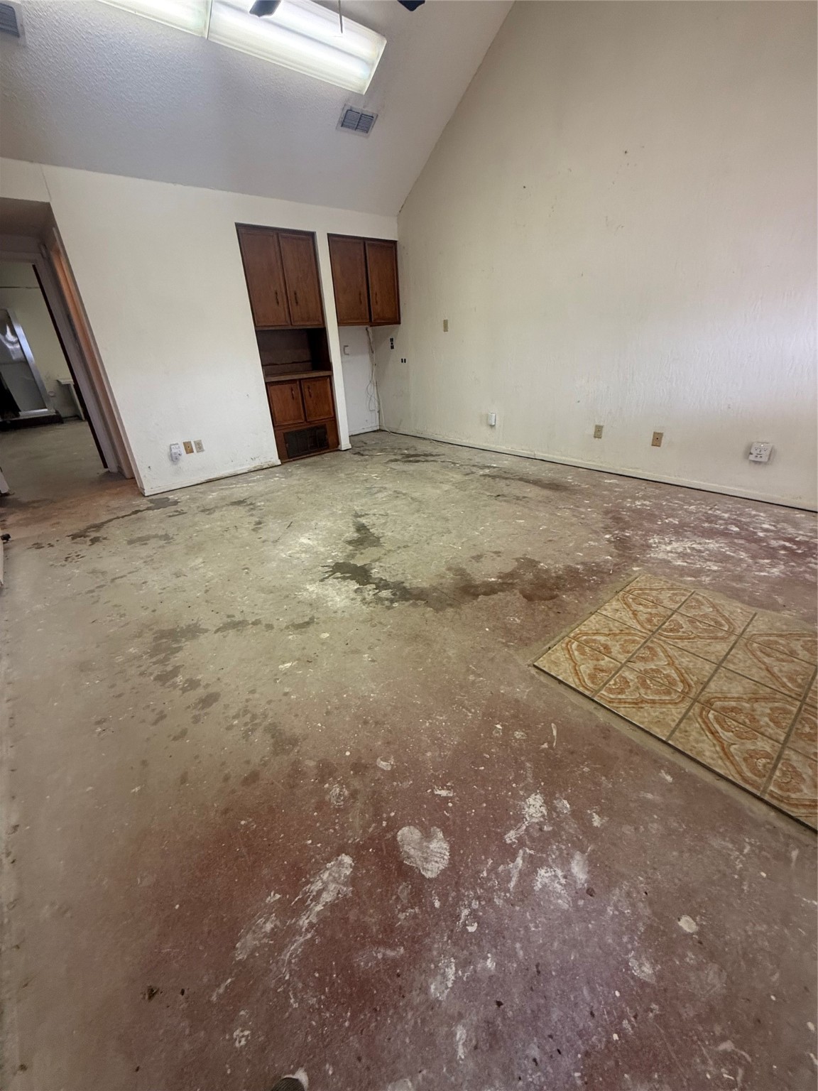 825 N State Highway 121 Bonham TX 75418