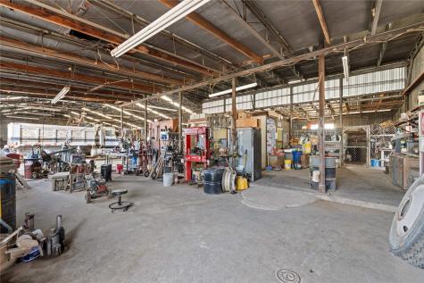 2300 W Main Avenue Brownwood TX 76801