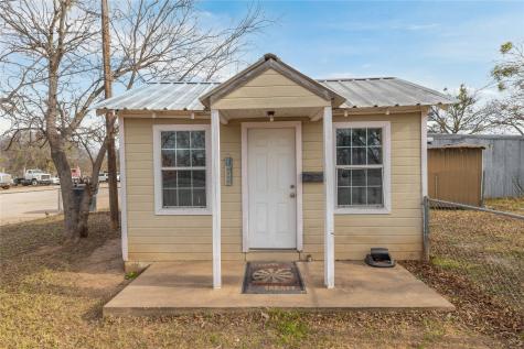 2300 W Main Avenue Brownwood TX 76801