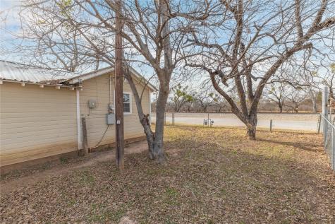 2300 W Main Avenue Brownwood TX 76801