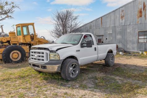 2300 W Main Avenue Brownwood TX 76801