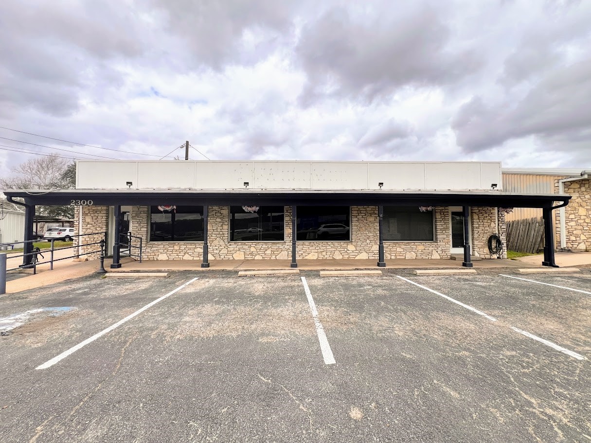 2300 N Us Highway 281 Marble Falls TX 78654