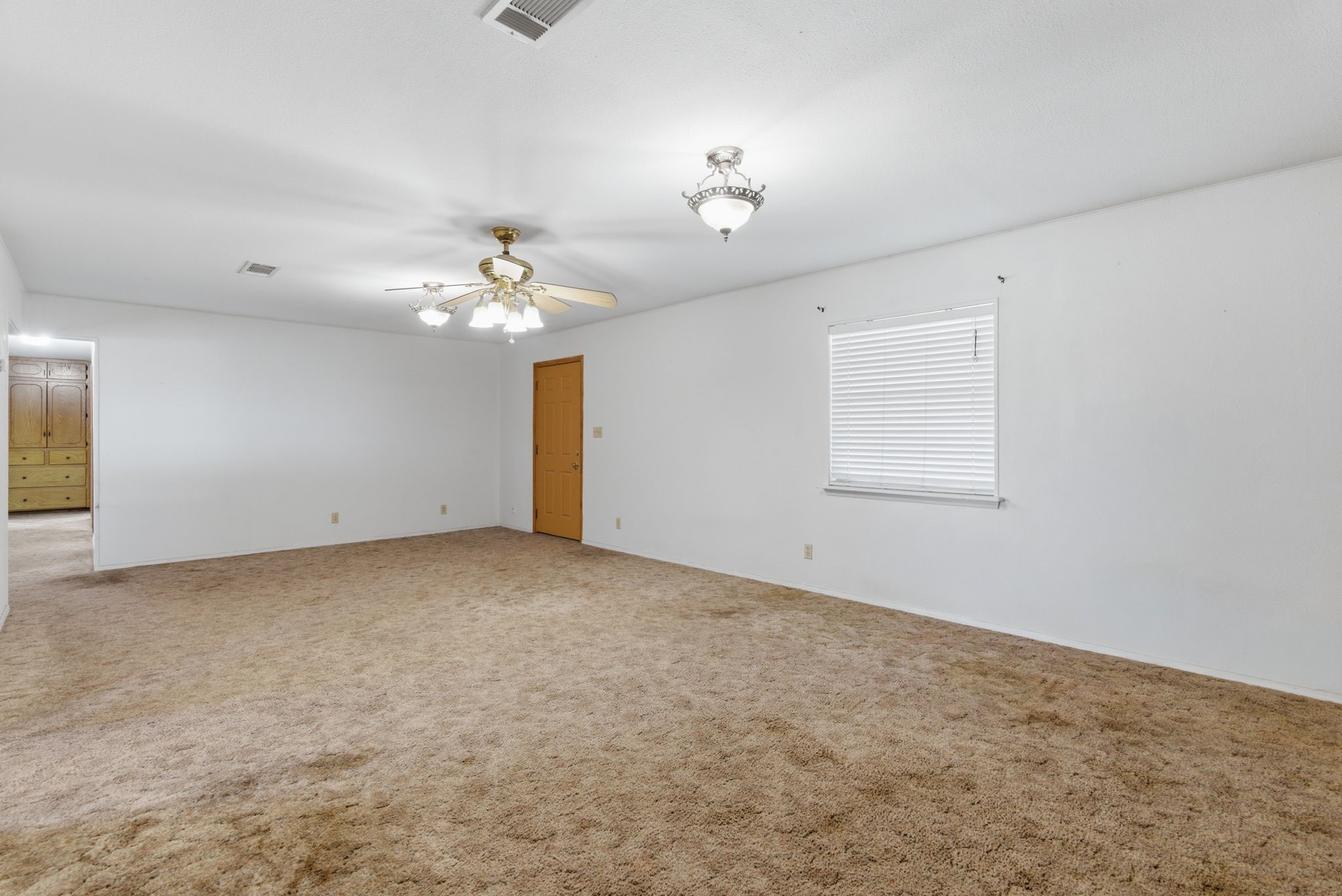 3523 E Highway 199 Springtown TX 76082