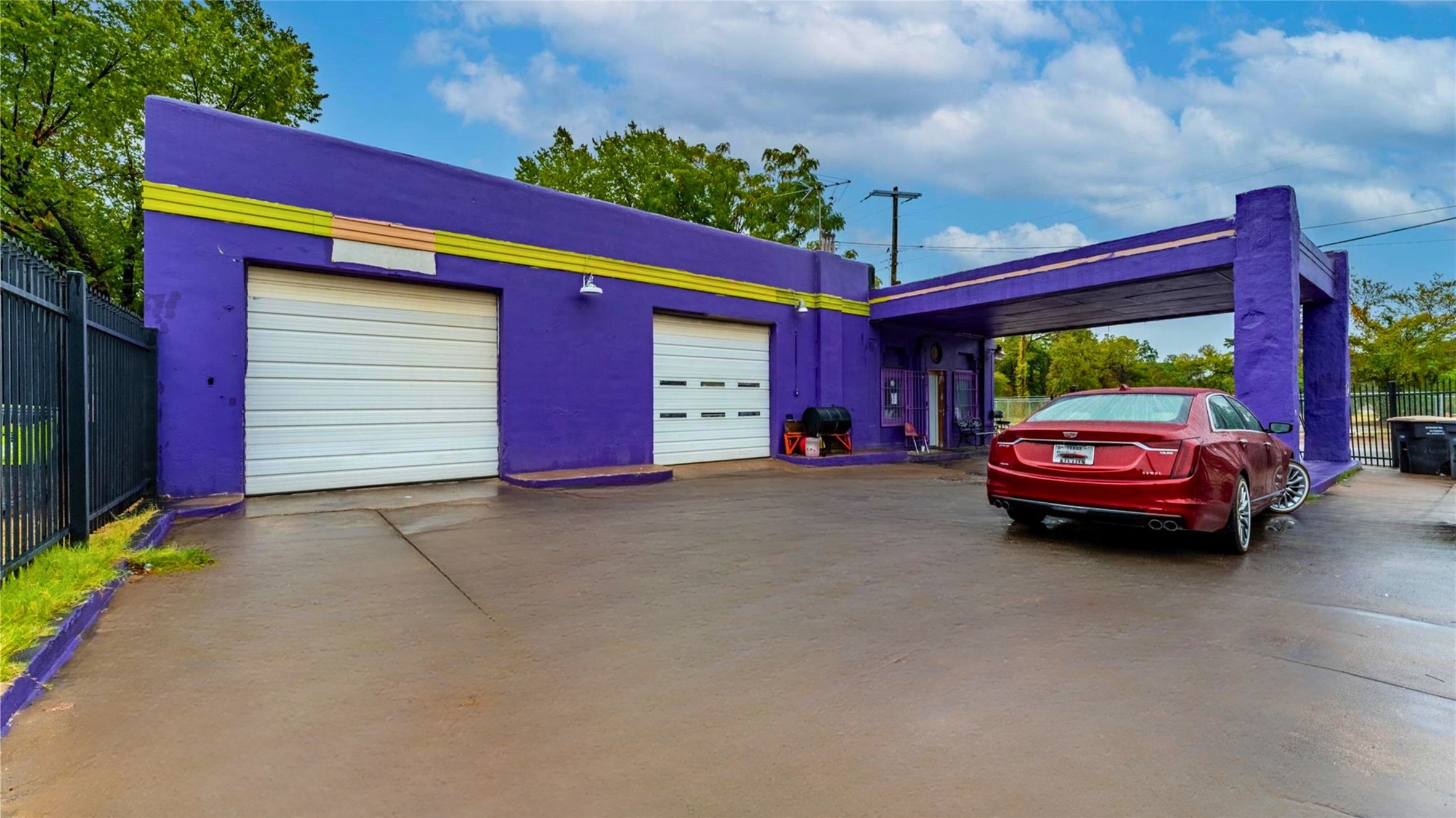 4120 Colonial Avenue Dallas TX 75215