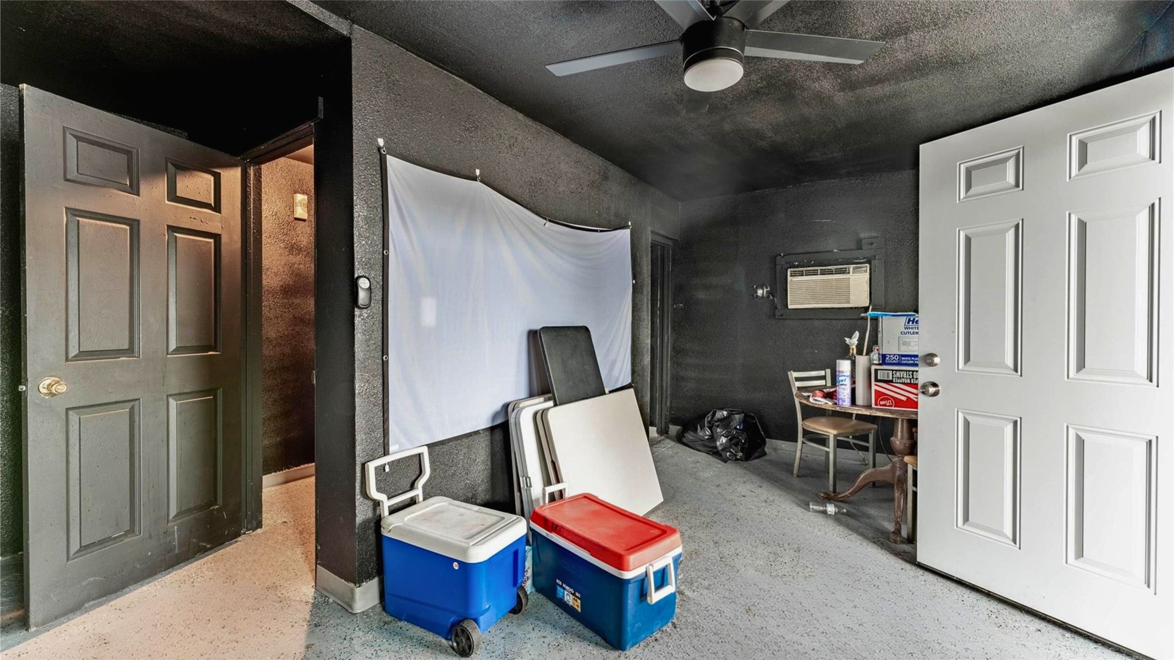 4120 Colonial Avenue Dallas TX 75215