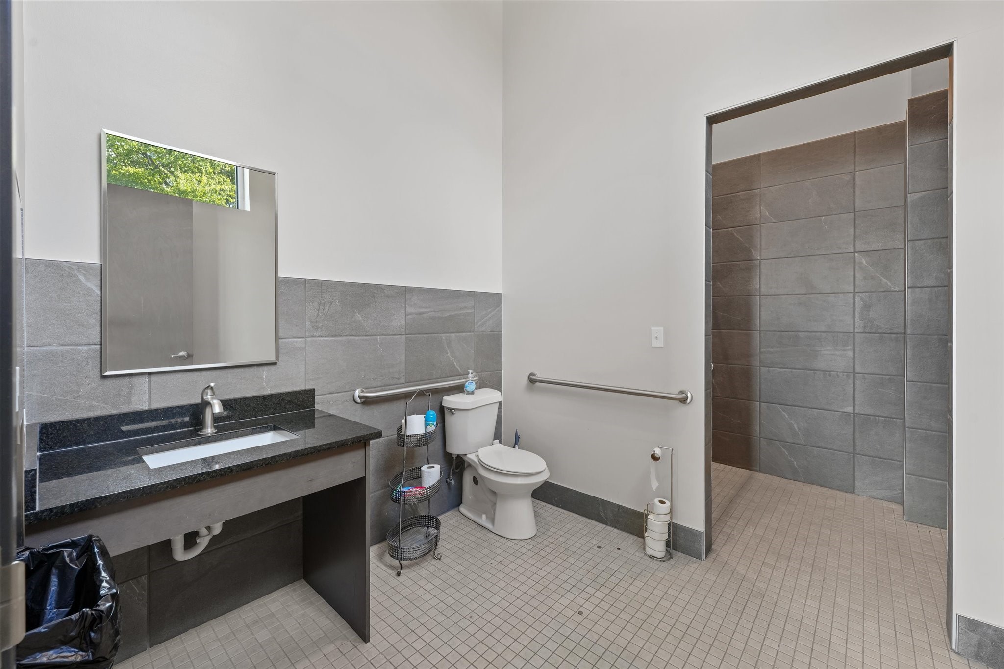 1725 N Highway 377 Roanoke TX 76262