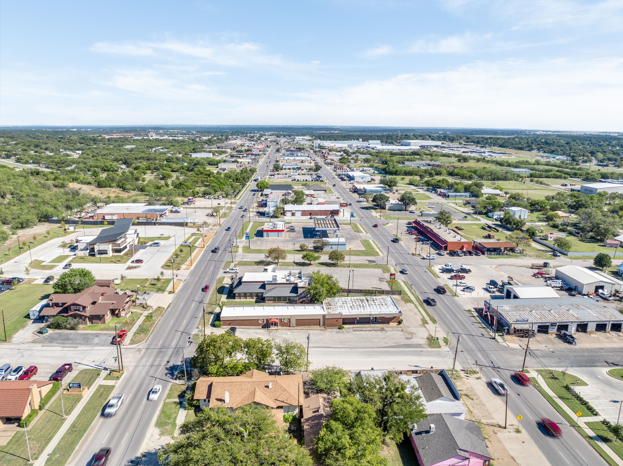 916 E Hubbard Street Mineral Wells TX 76067