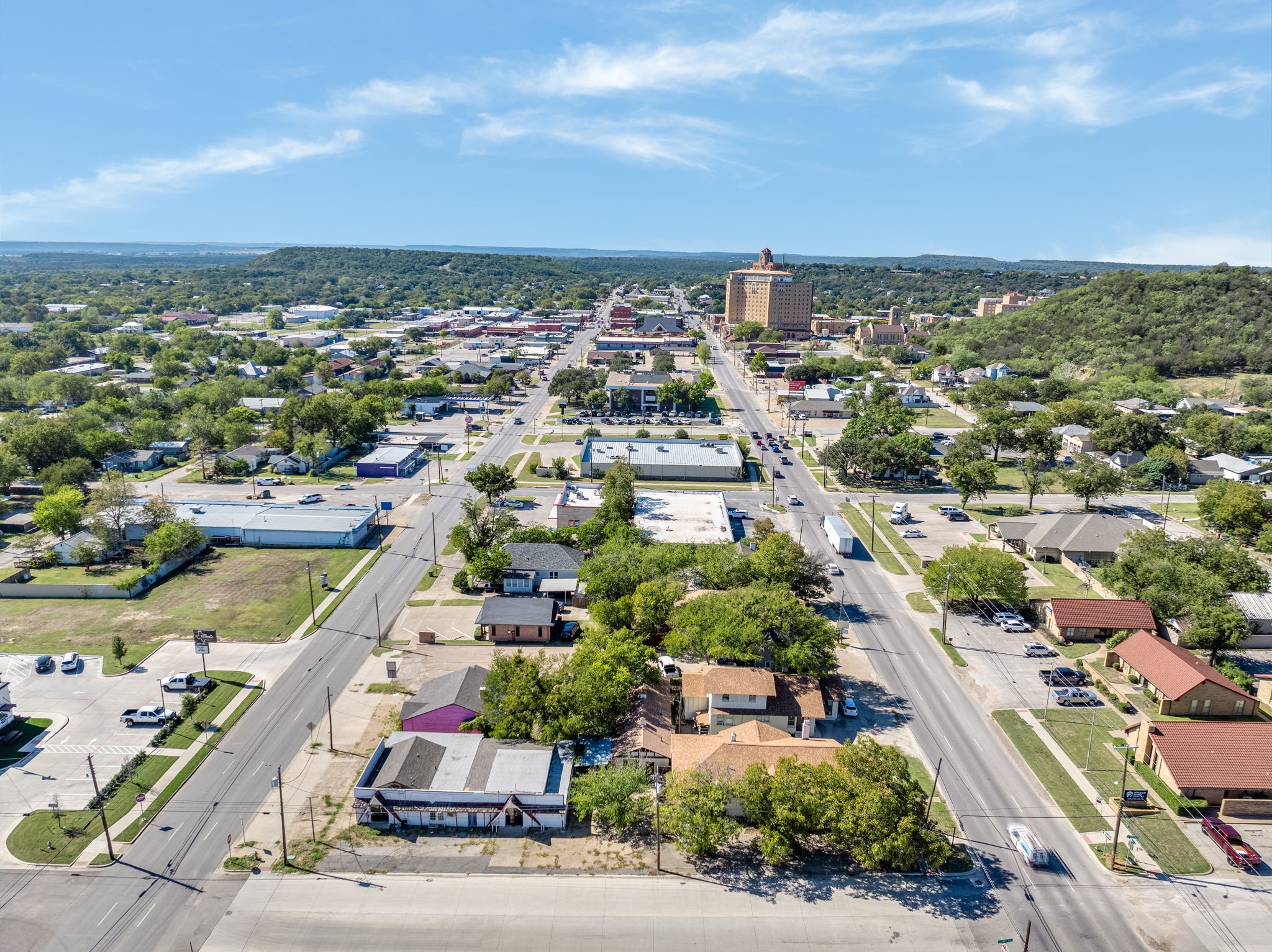 916 E Hubbard Street Mineral Wells TX 76067
