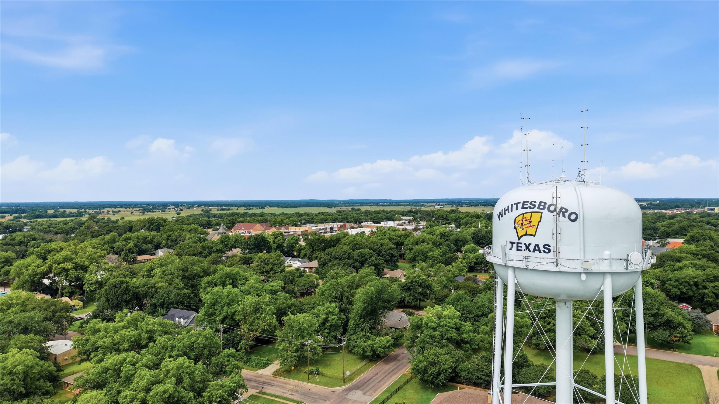 130 E Main Street Whitesboro TX 76273