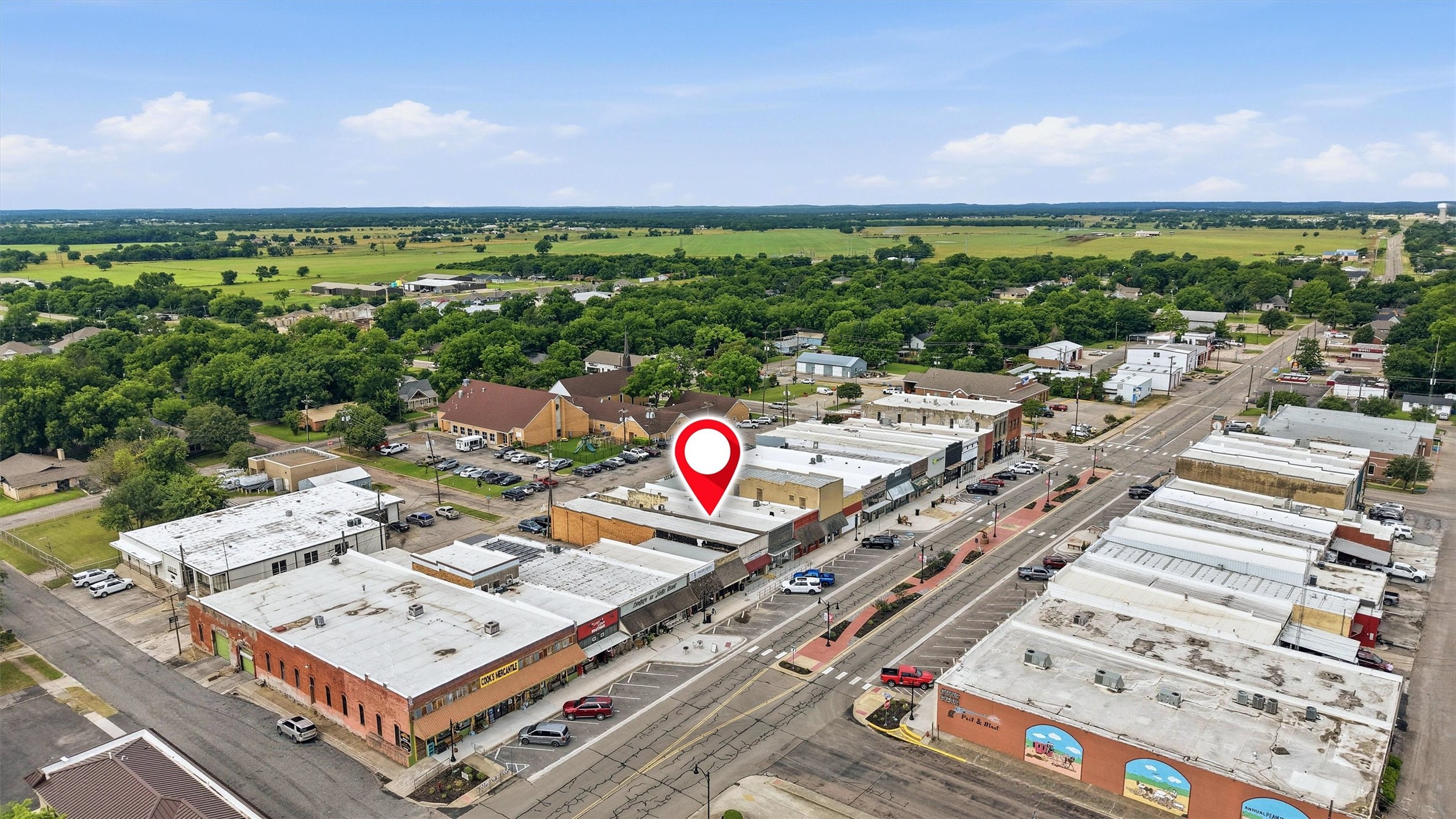 130 E Main Street Whitesboro TX 76273