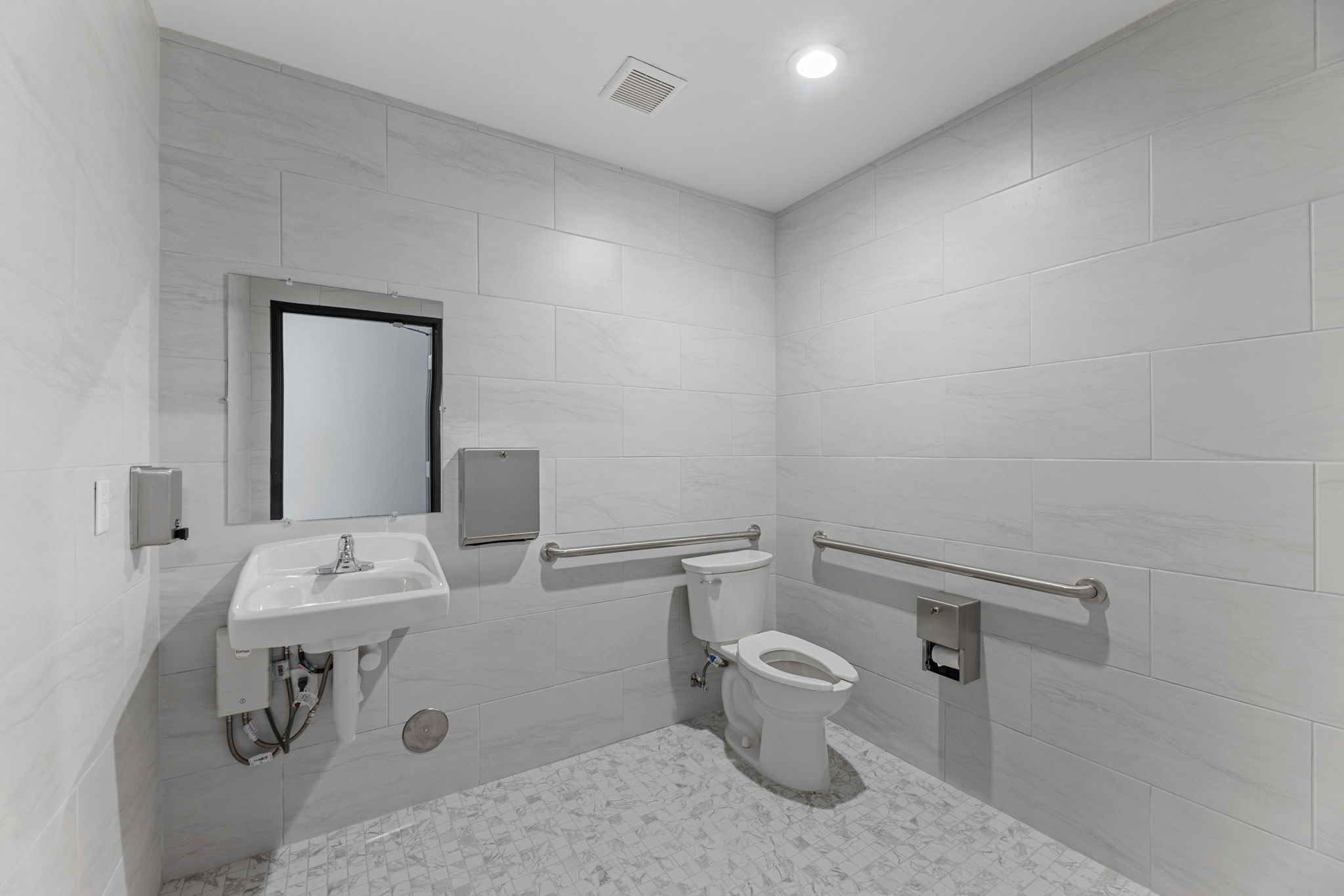 2601 E State Highway 121 Lewisville TX 75056