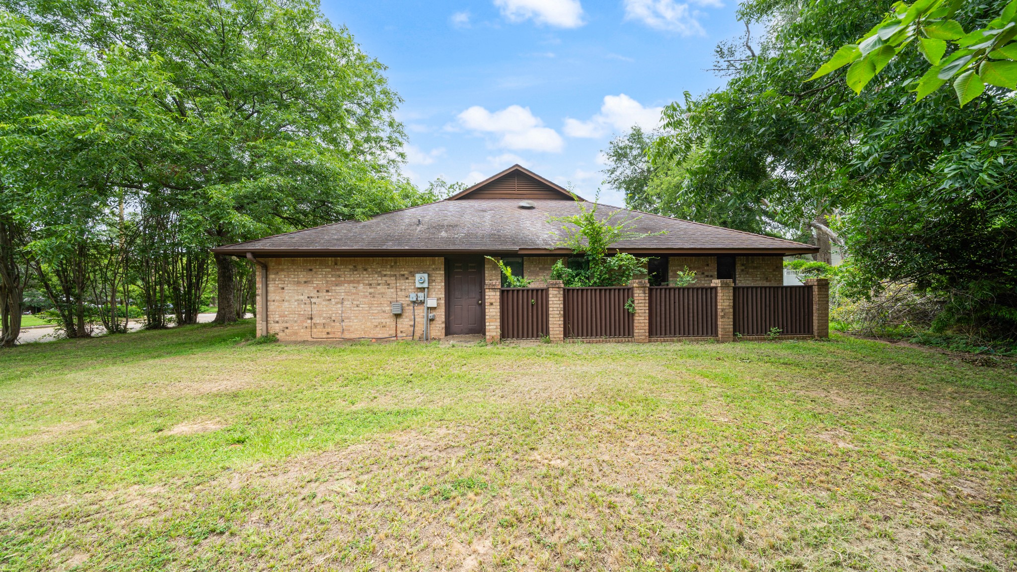 223 Graham Street Mineola TX 75773