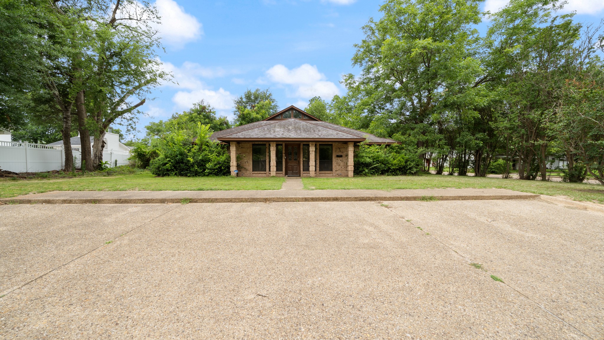 223 Graham Street Mineola TX 75773