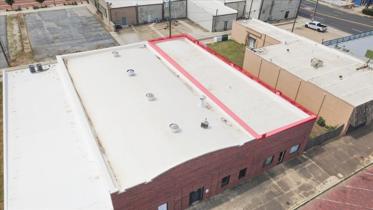 118 W Woodard Street Denison TX 75021