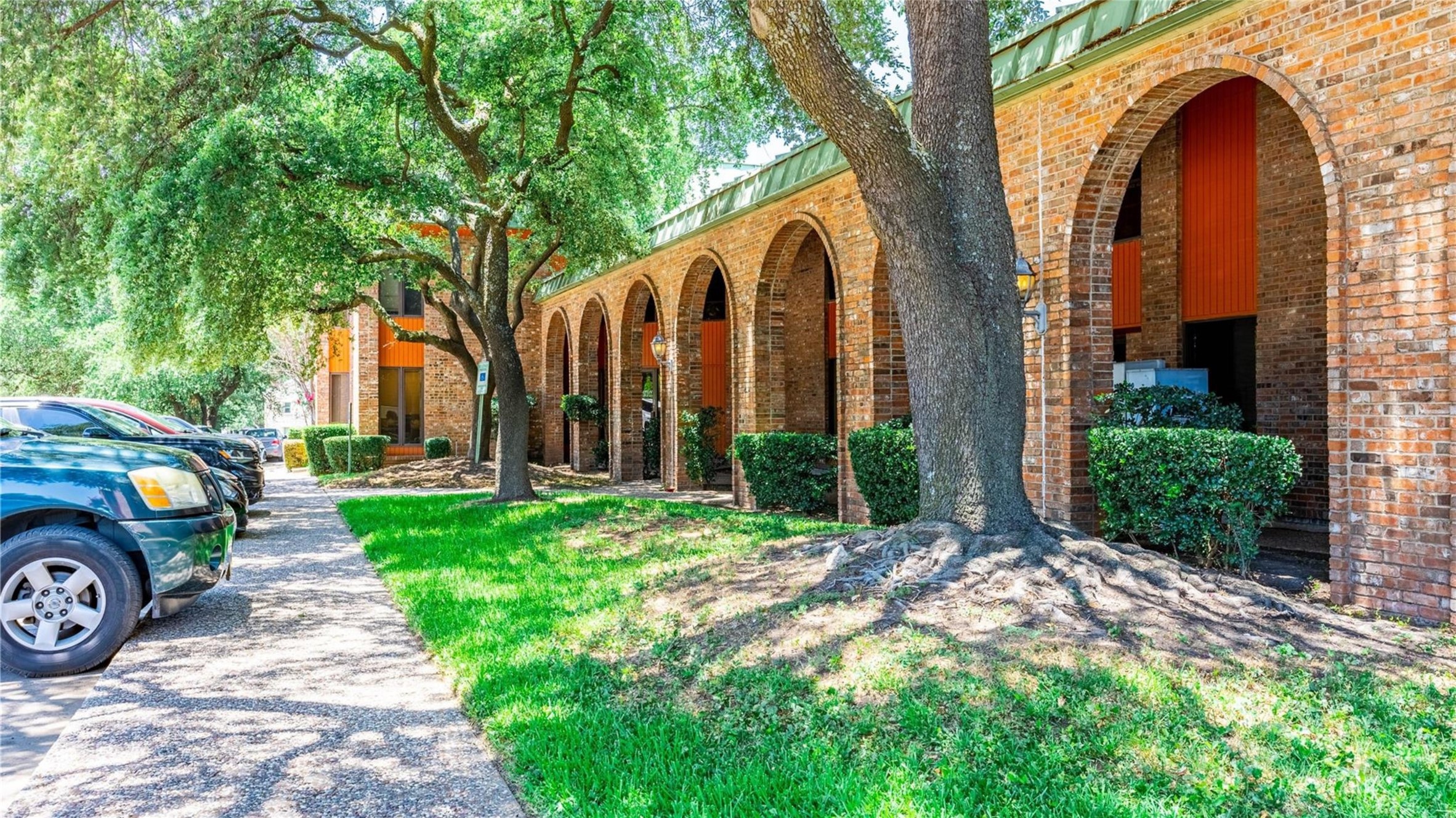 12989 Jupiter Road Dallas TX 75238