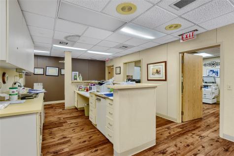 425 N Highland Sherman TX 75092