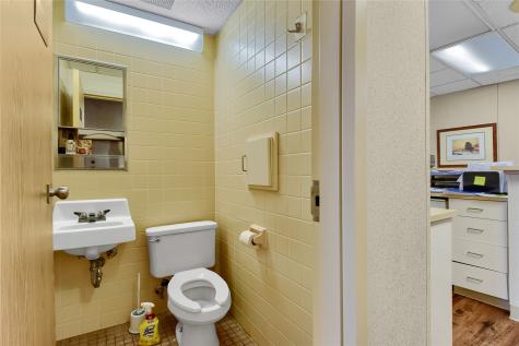 425 N Highland Sherman TX 75092