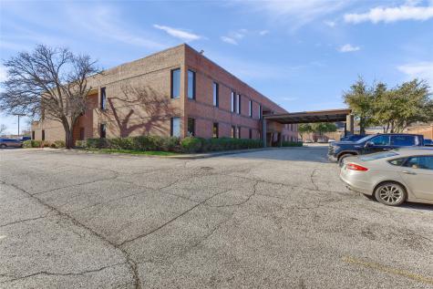425 N Highland Sherman TX 75092