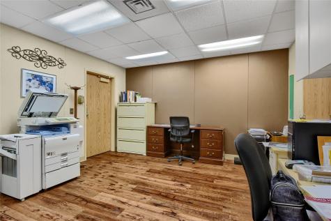 425 N Highland Sherman TX 75092