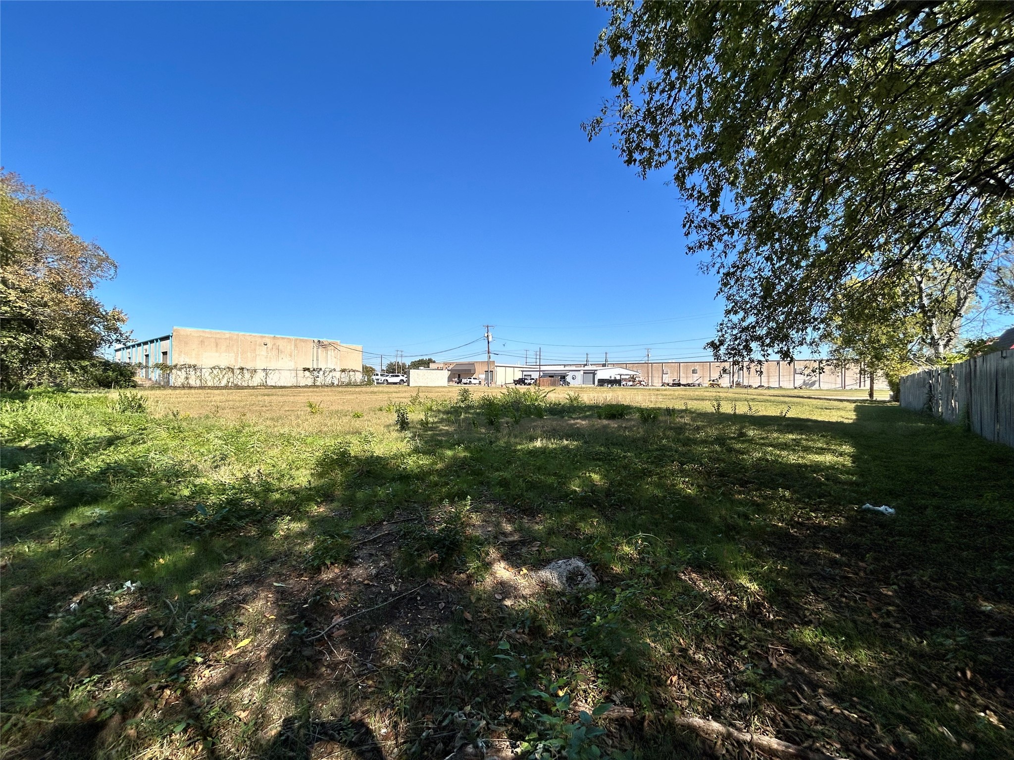 2115 Solona Street Haltom City TX 76117