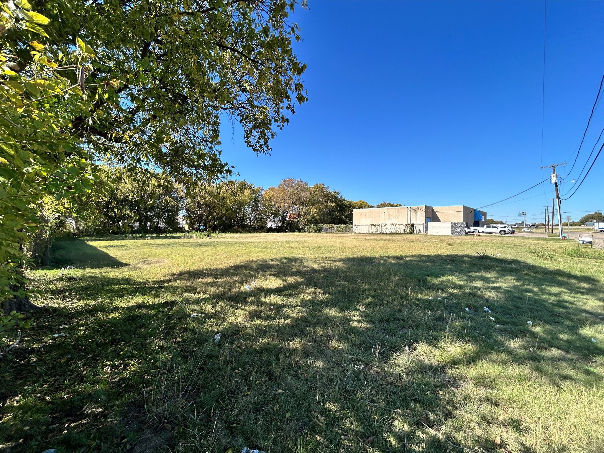 2115 Solona Street Haltom City TX 76117