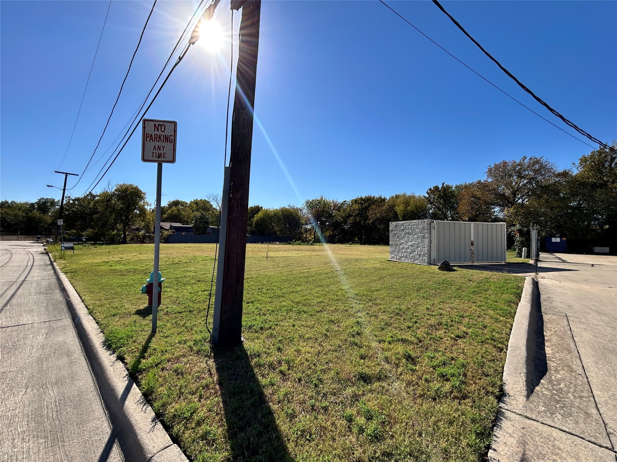 2115 Solona Street Haltom City TX 76117