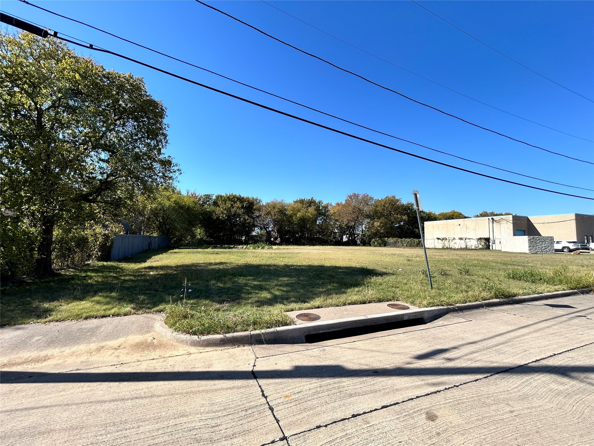 2115 Solona Street Haltom City TX 76117