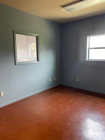 1309 E Milam Street Mexia TX 76667