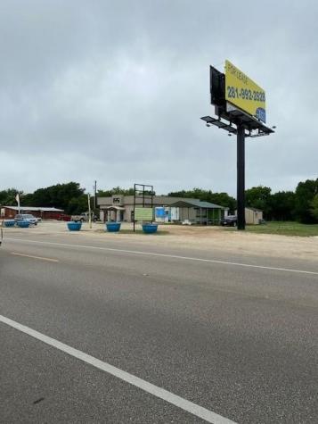 1309 E Milam Street Mexia TX 76667