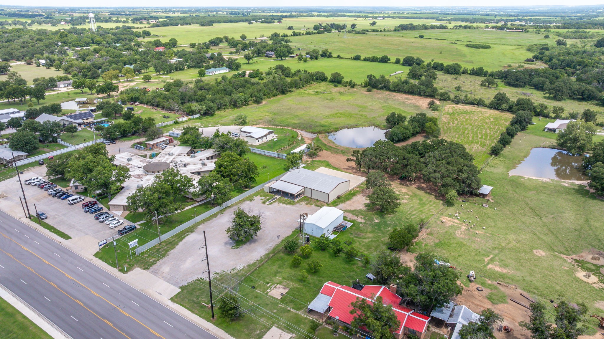 901 E Navarro Avenue De Leon TX 76444