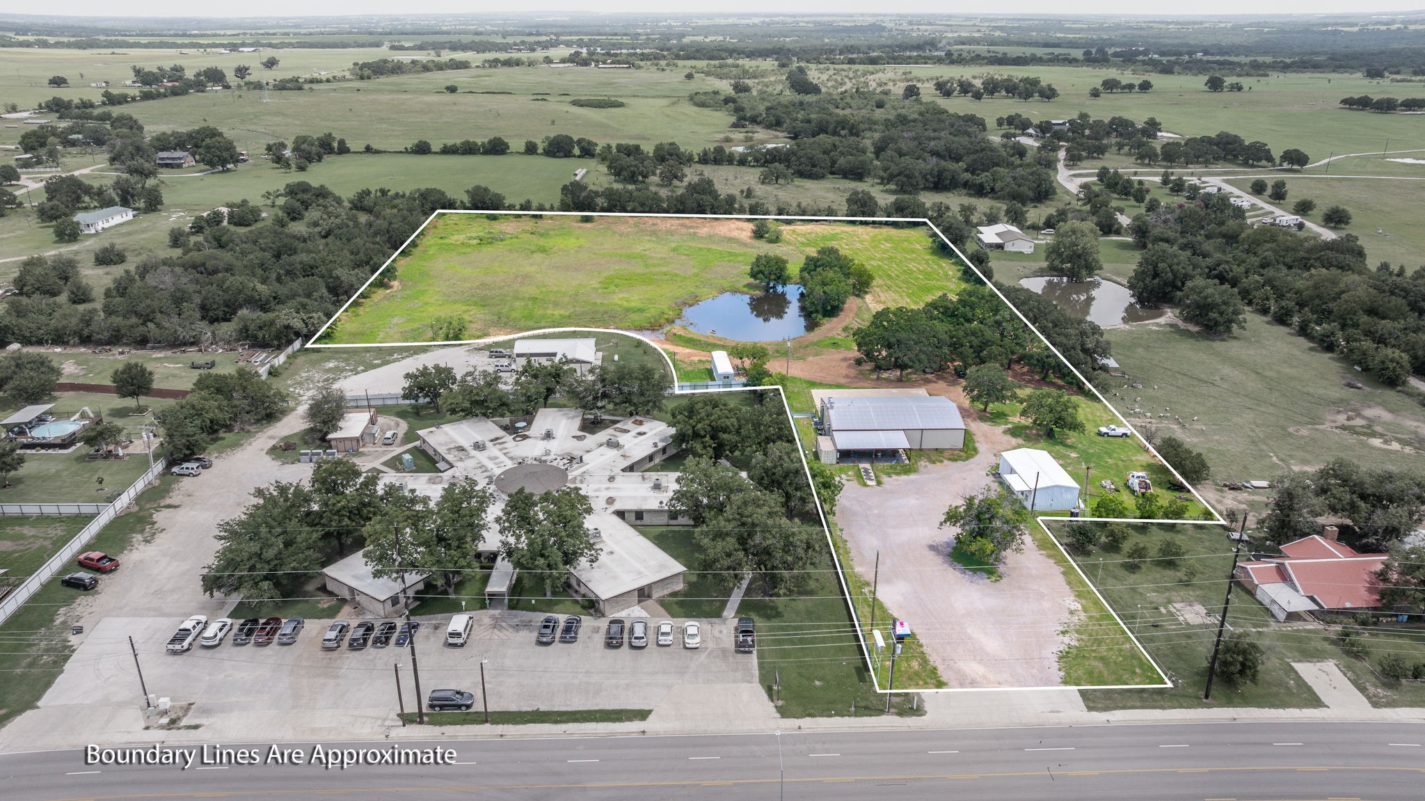 901 E Navarro Avenue De Leon TX 76444