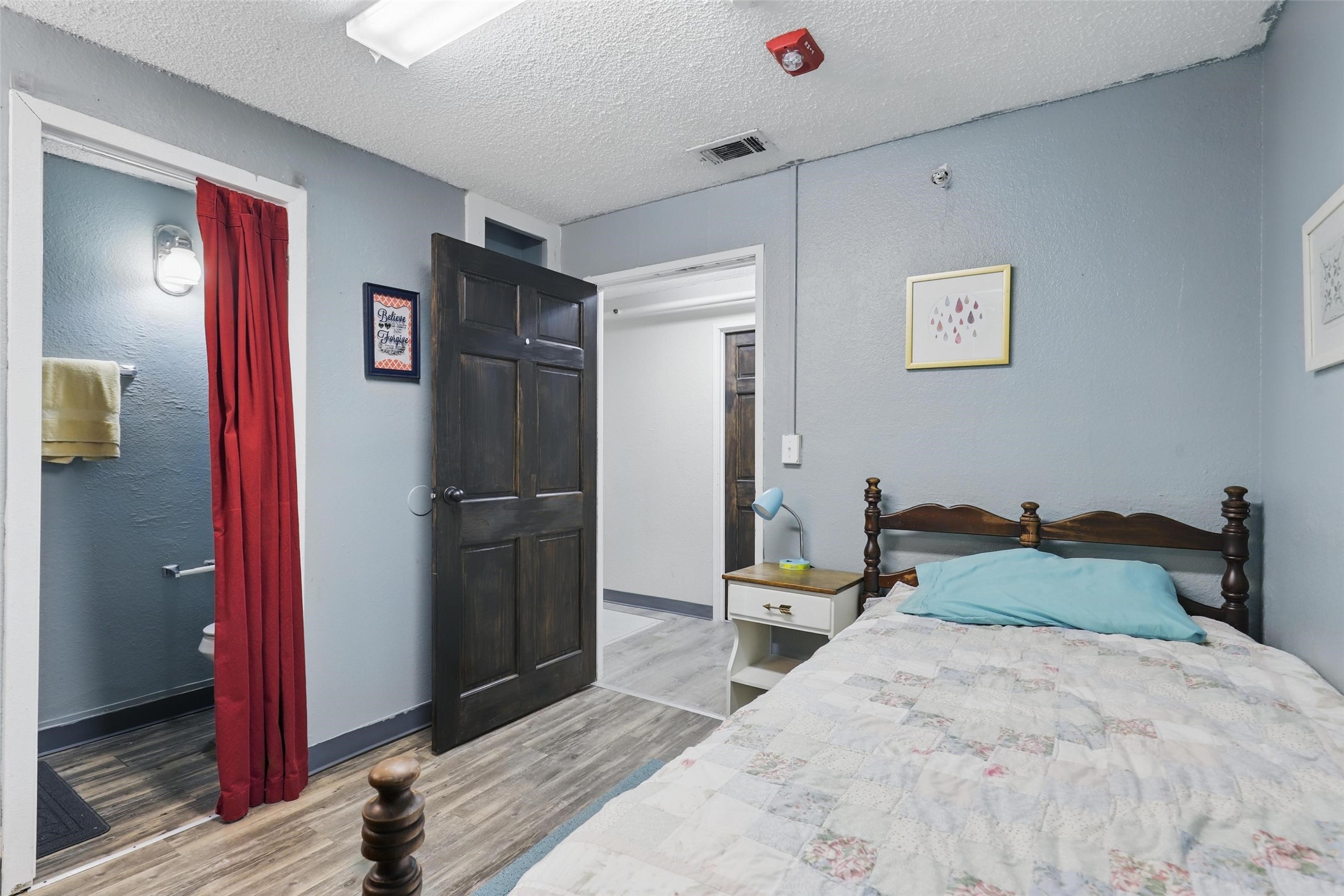 1915 N Wilhite Street Cleburne TX 76031