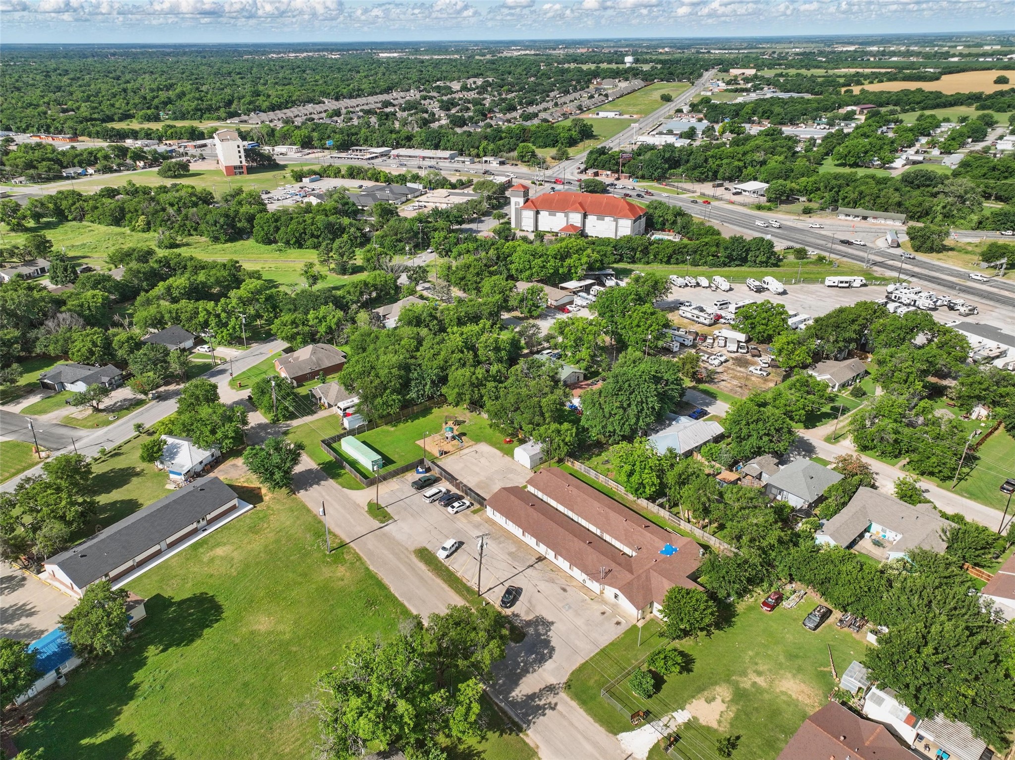 1915 N Wilhite Street Cleburne TX 76031