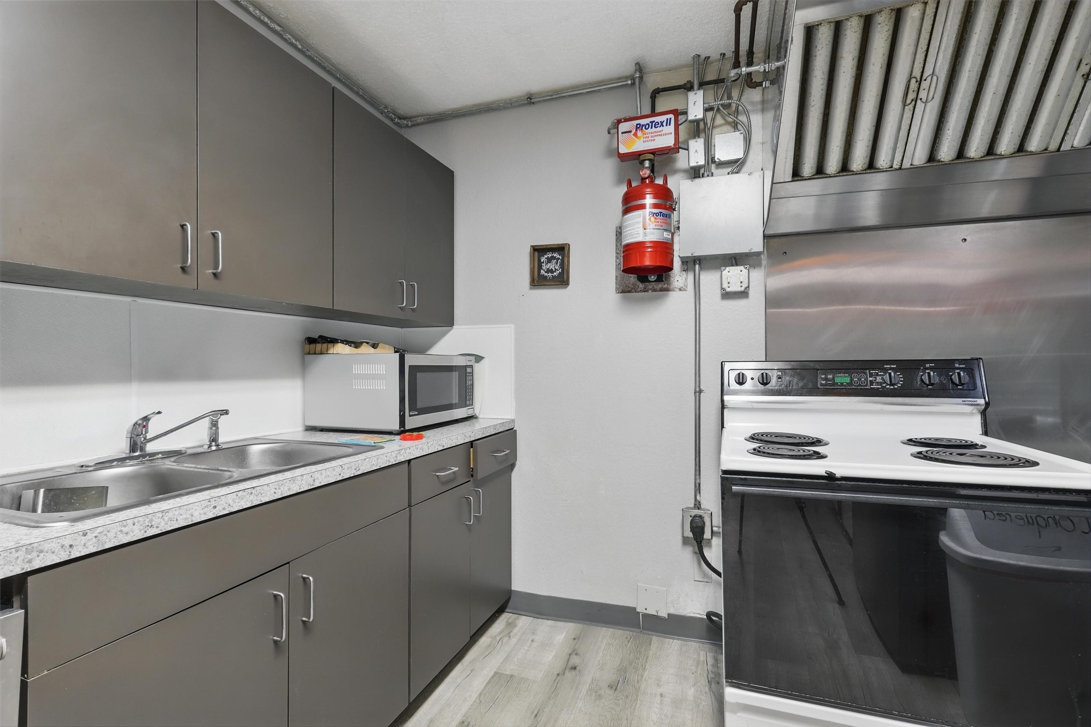 1915 N Wilhite Street Cleburne TX 76031