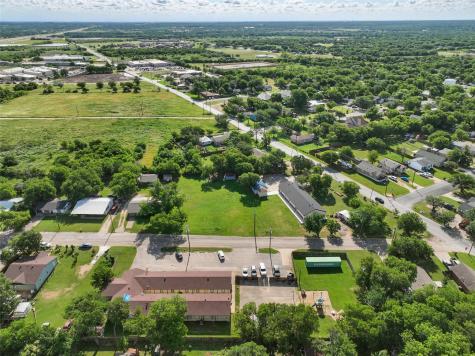 1915 N Wilhite Street Cleburne TX 76031