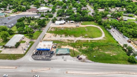 1220 Fort Worth Highway Weatherford TX 76086