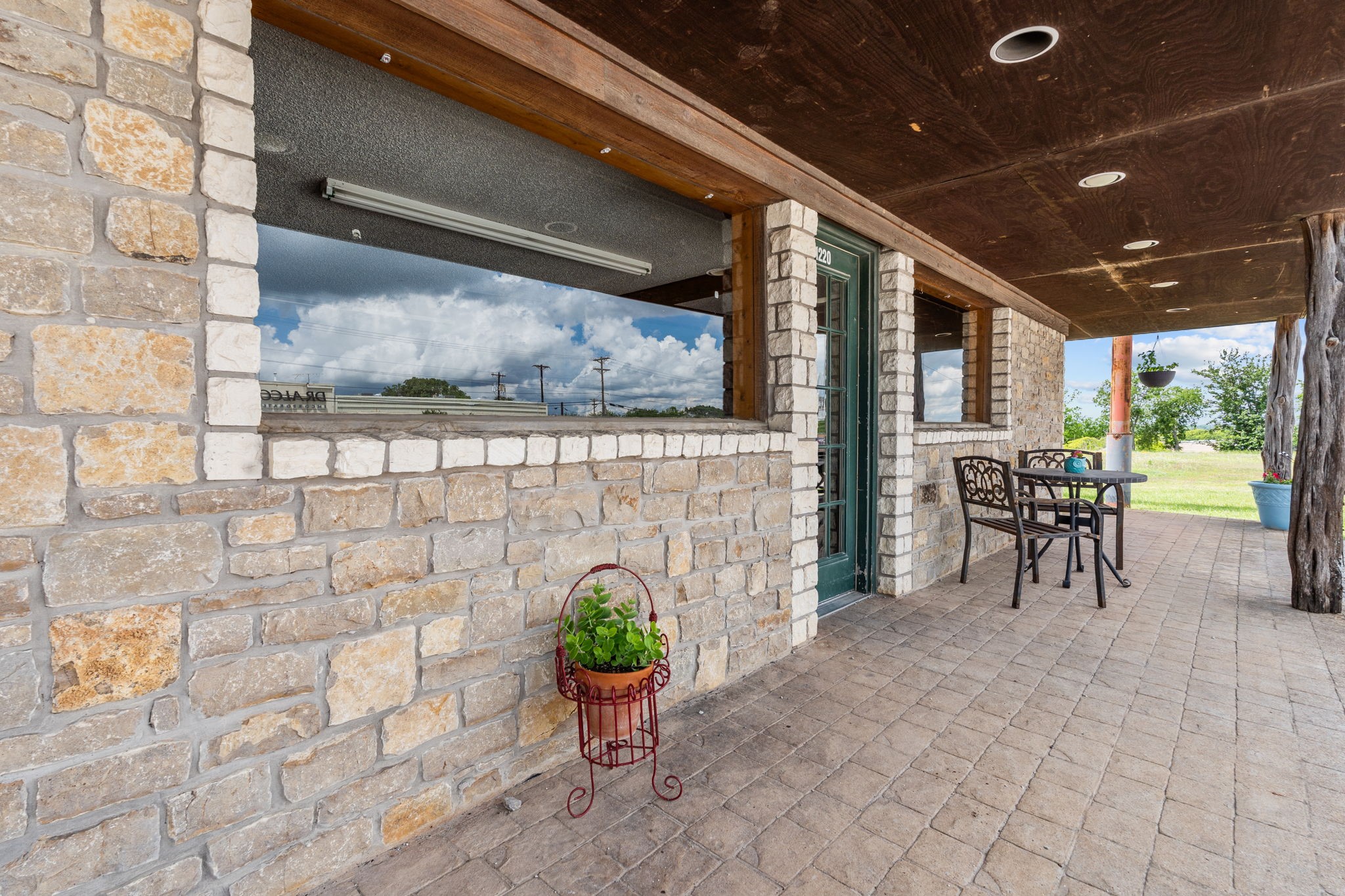 1220 Fort Worth Highway Weatherford TX 76086