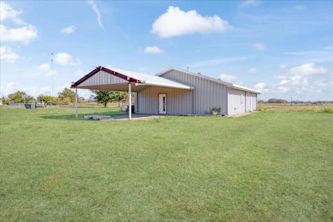 1541 S State Highway 121 Bonham TX 75418