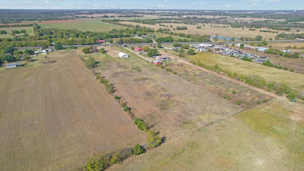 1541 S State Highway 121 Bonham TX 75418