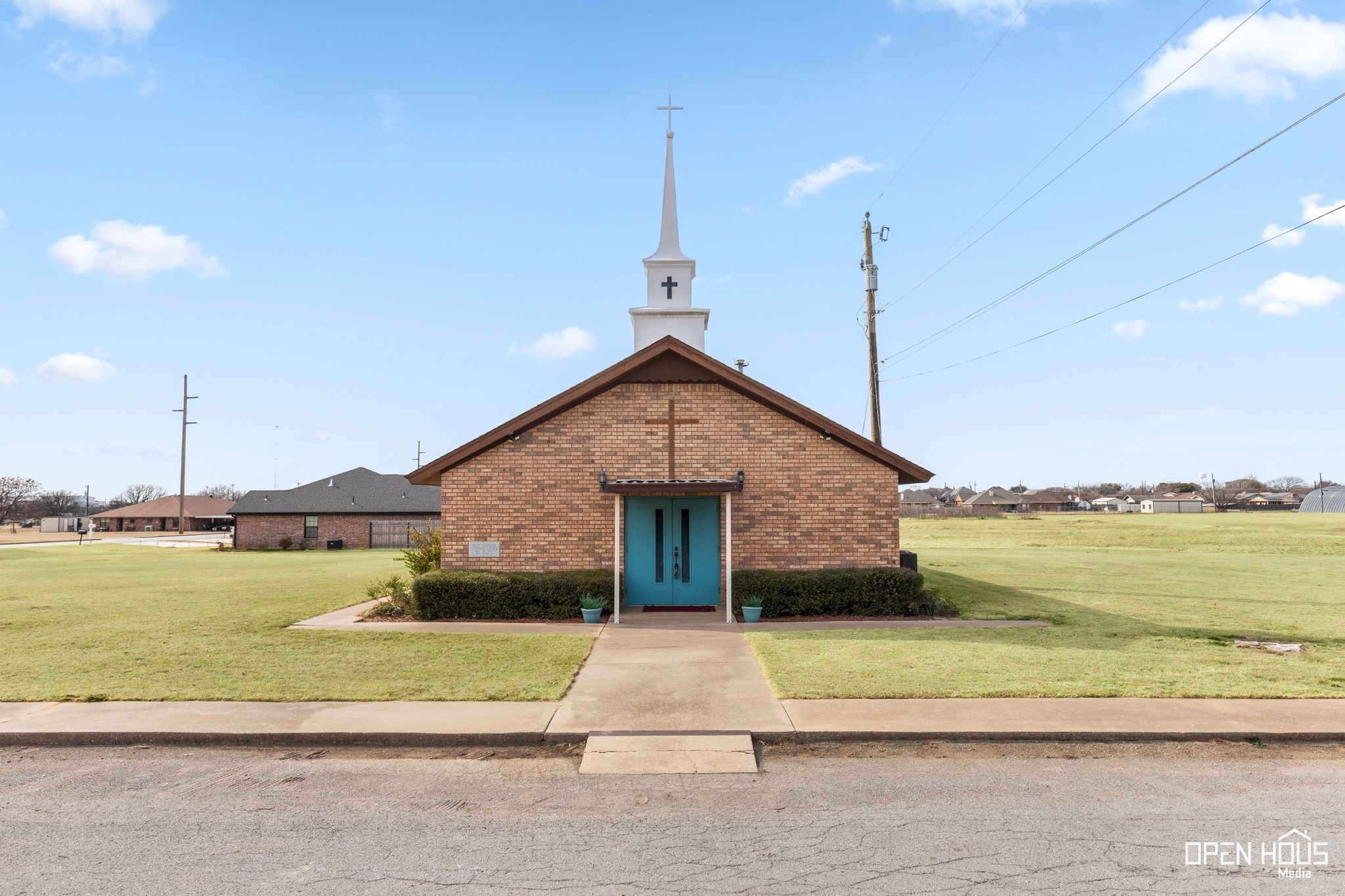 801 N 1st Street Iowa Park TX 76367