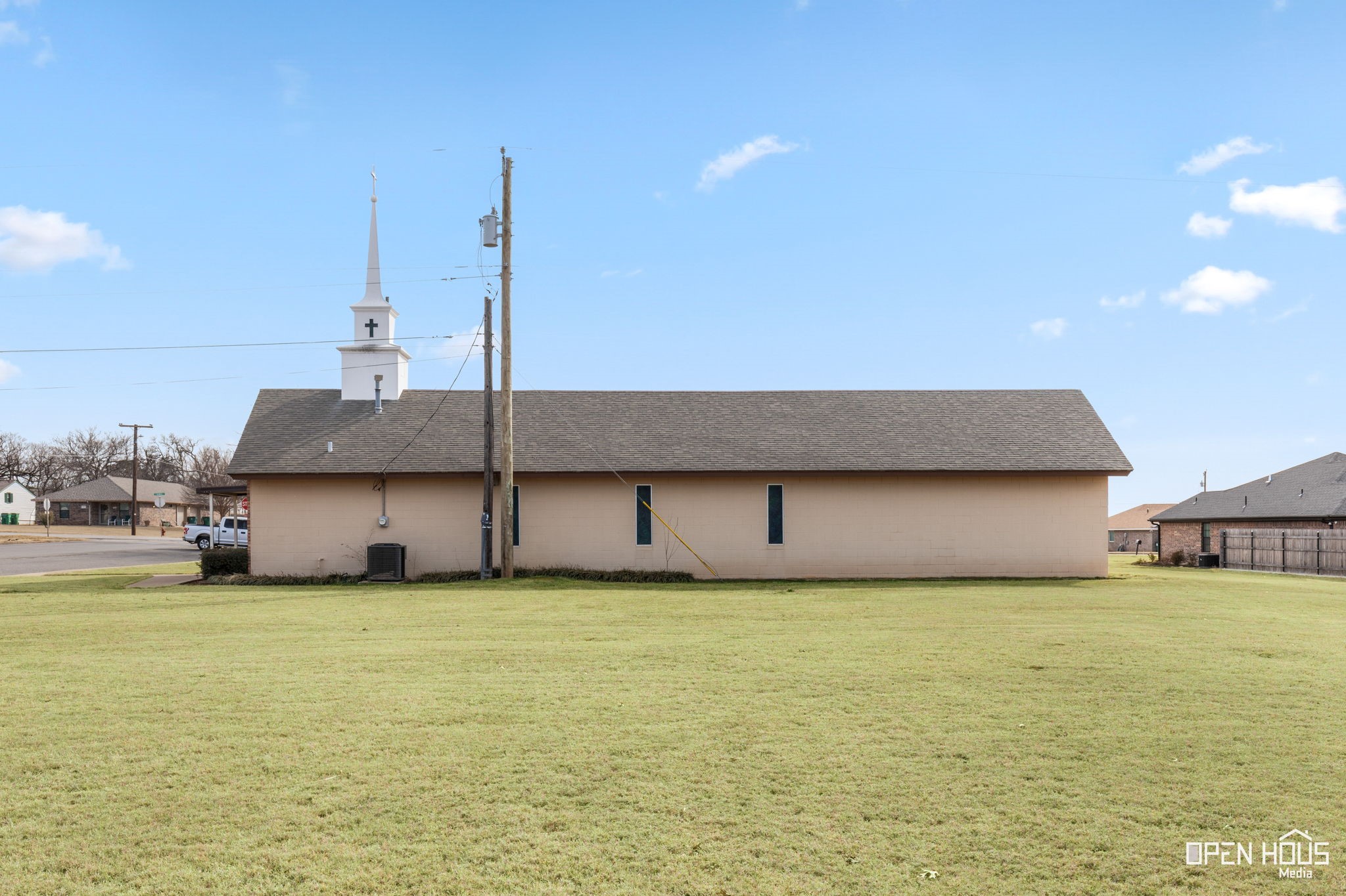 801 N 1st Street Iowa Park TX 76367