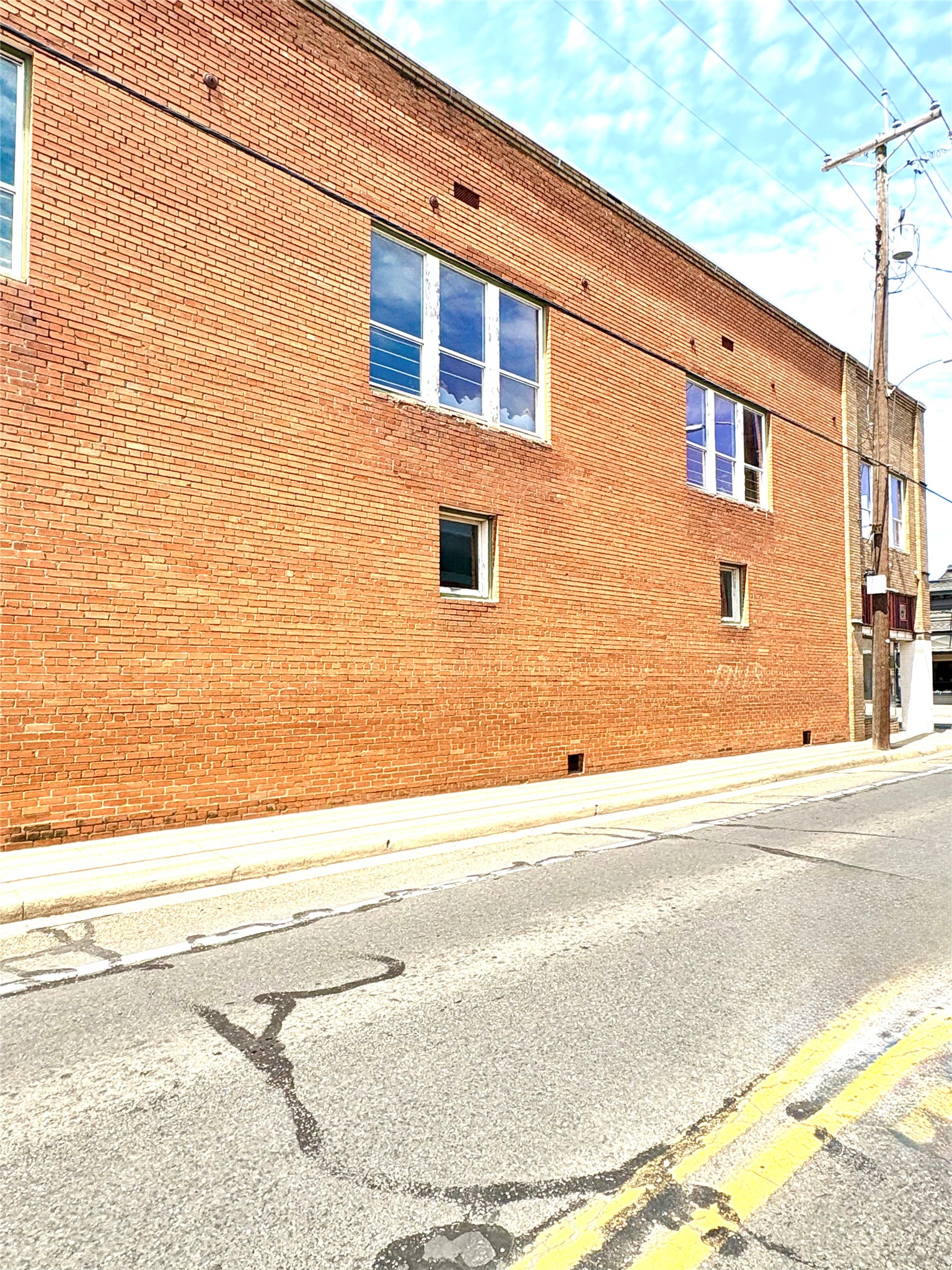 102 Quitman Street Pittsburg TX 75686