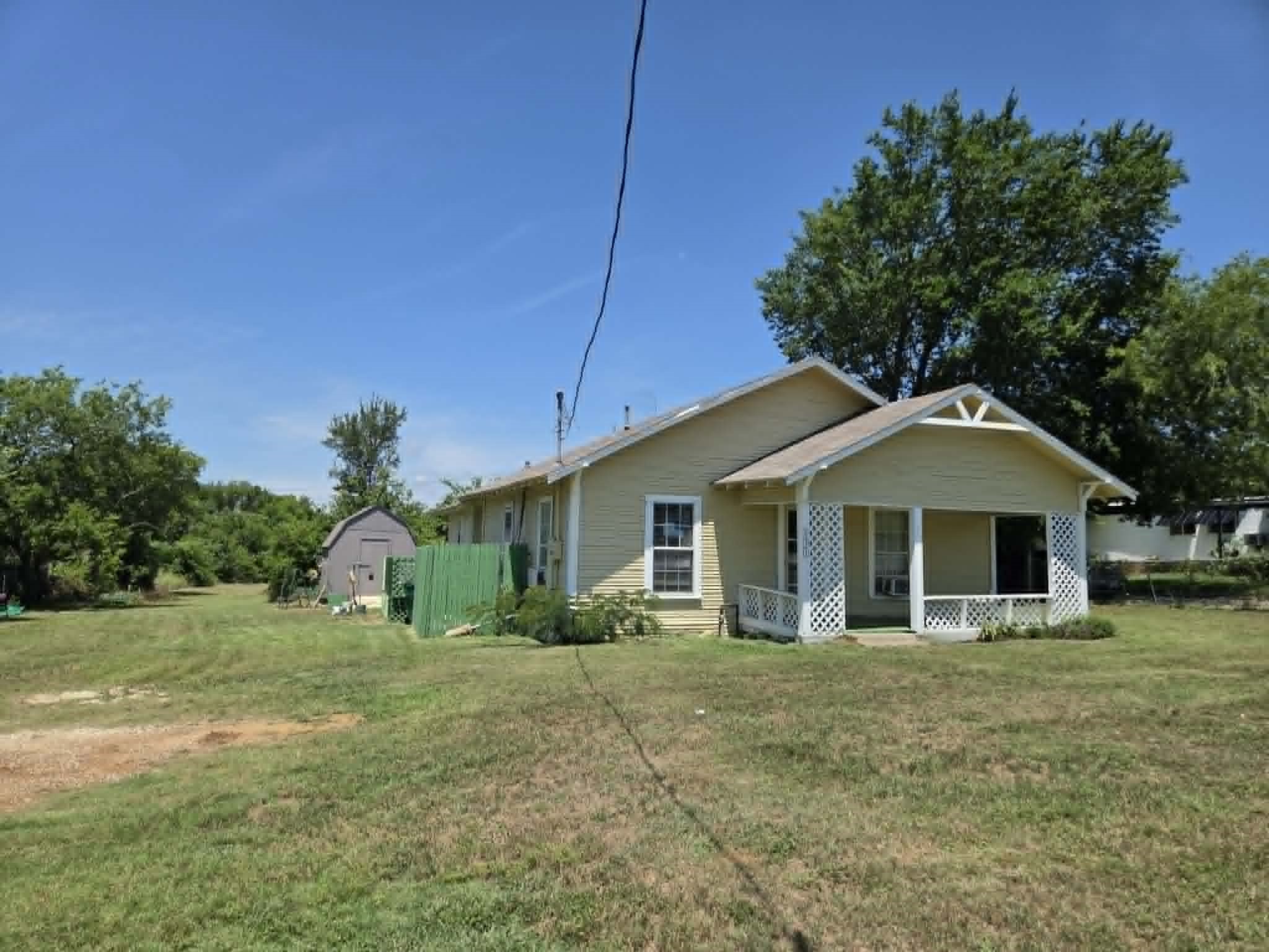 531 N Main Street Joshua TX 76058