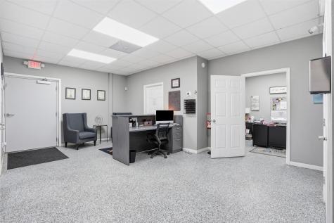 2550 W Us Highway 377 Granbury TX 76048
