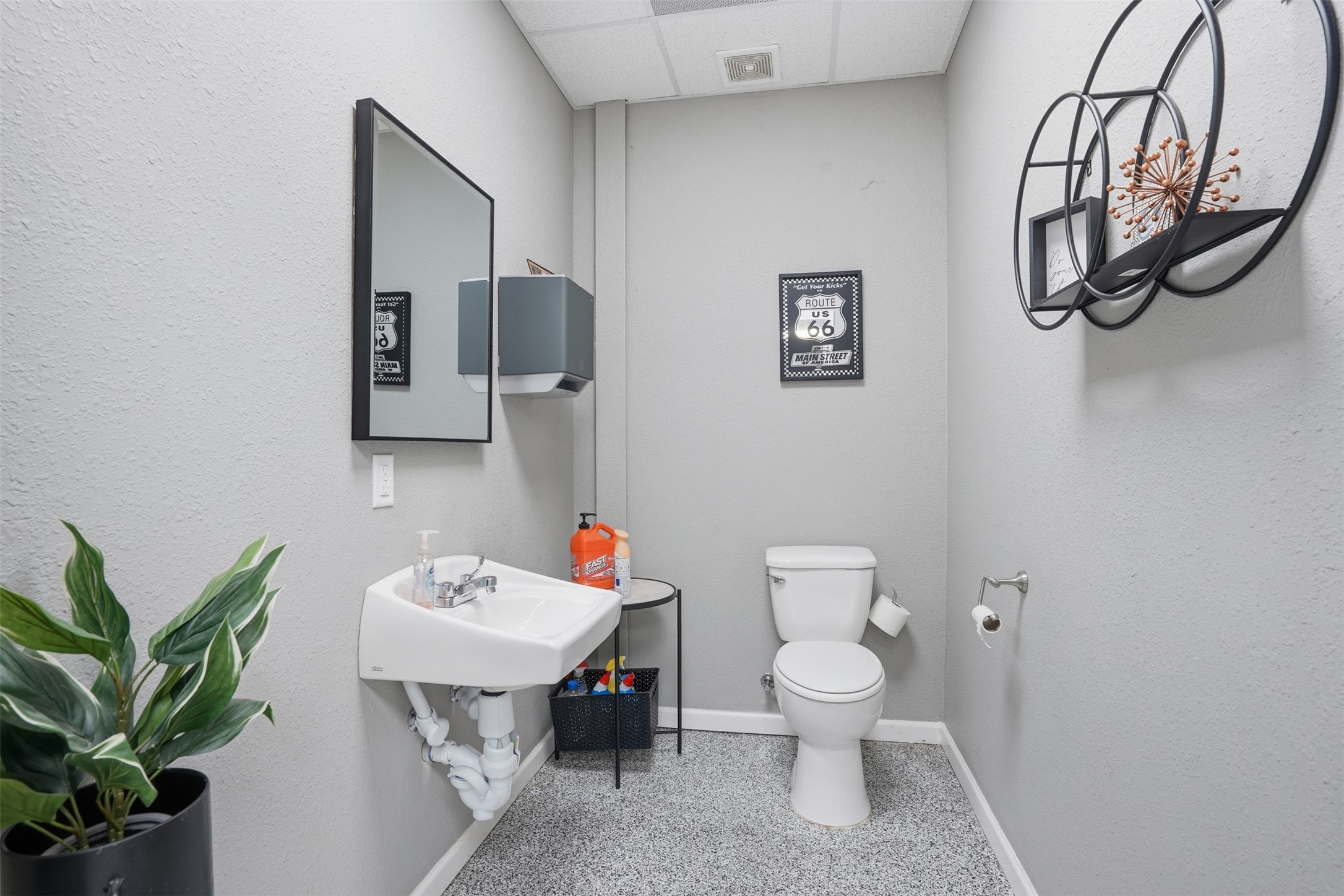 2550 W Us Highway 377 Granbury TX 76048