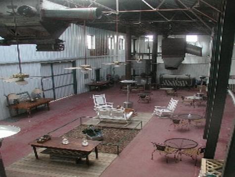 230 Market Street Quanah TX 79252