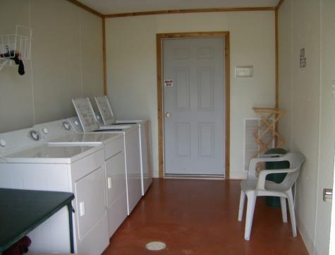 230 Market Street Quanah TX 79252