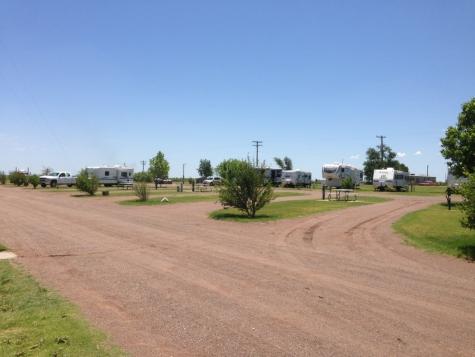 230 Market Street Quanah TX 79252