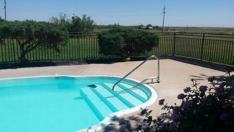 230 Market Street Quanah TX 79252