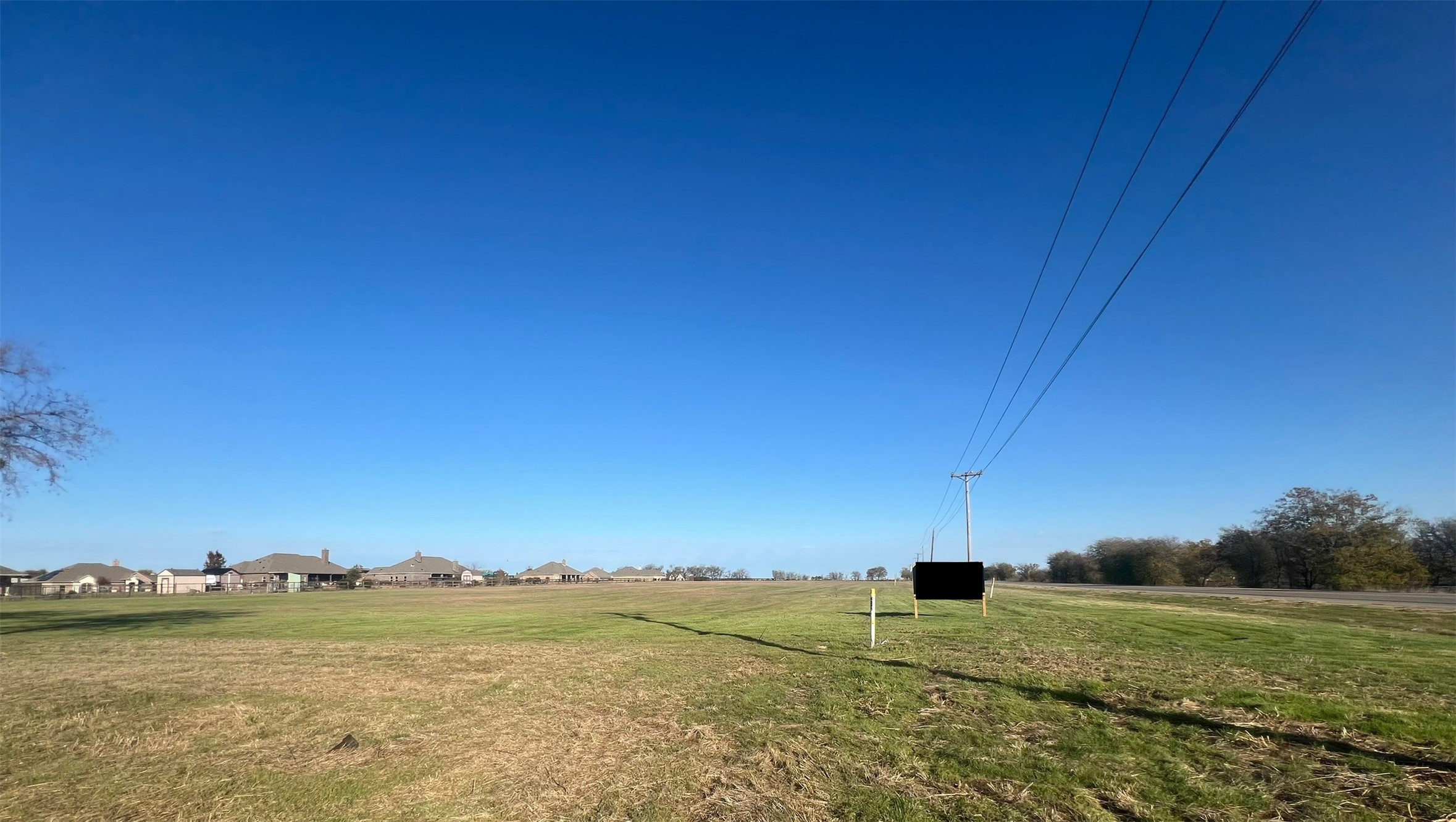8898 Fm-156 Justin TX 76247